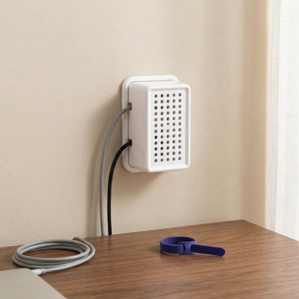 Safety Self-Adhesive Waterproo - Outdoor Lighting Socket recensione e prezzo
