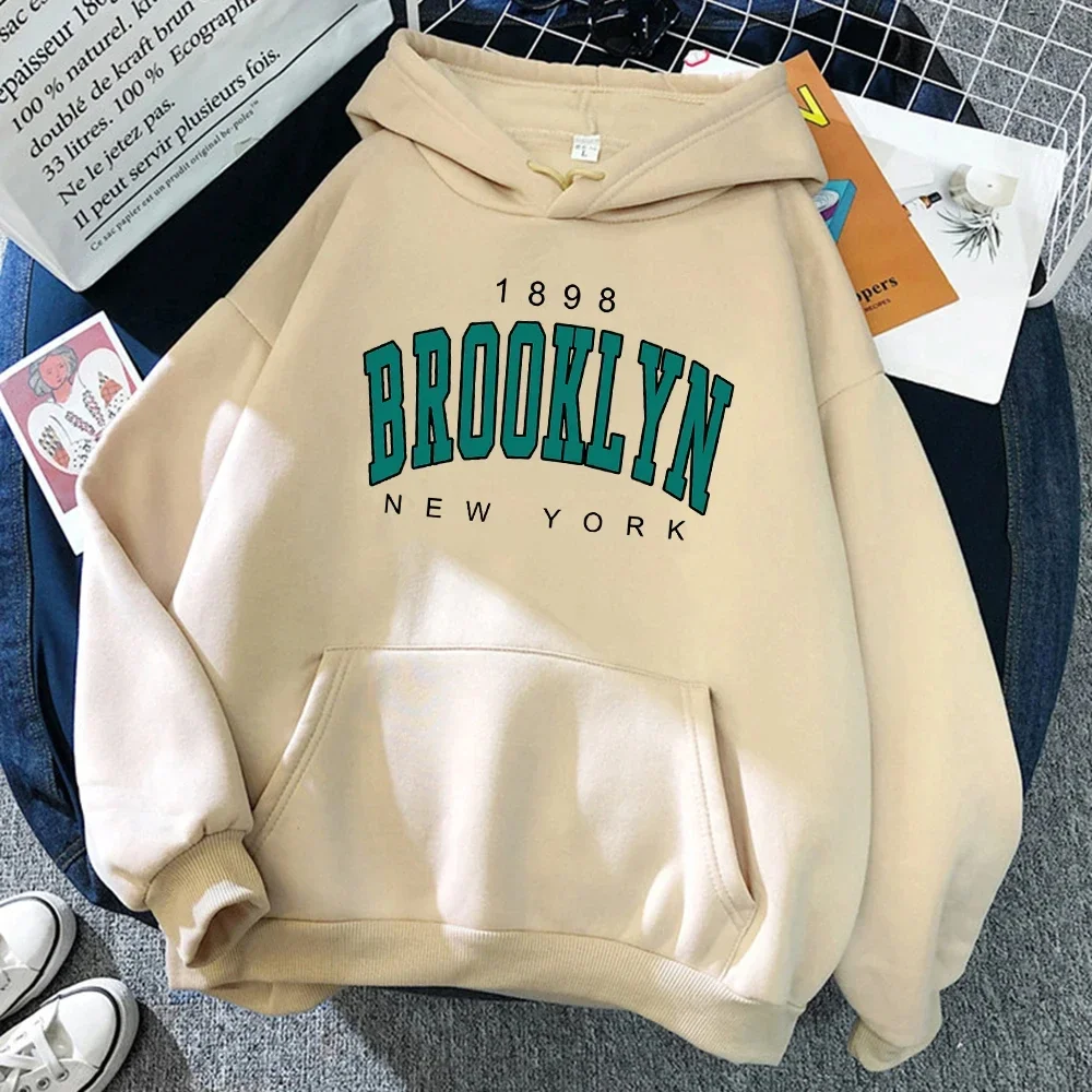 Brooklyn Letter Print Hooded S - Outdoor Lighting New York recensione e prezzo