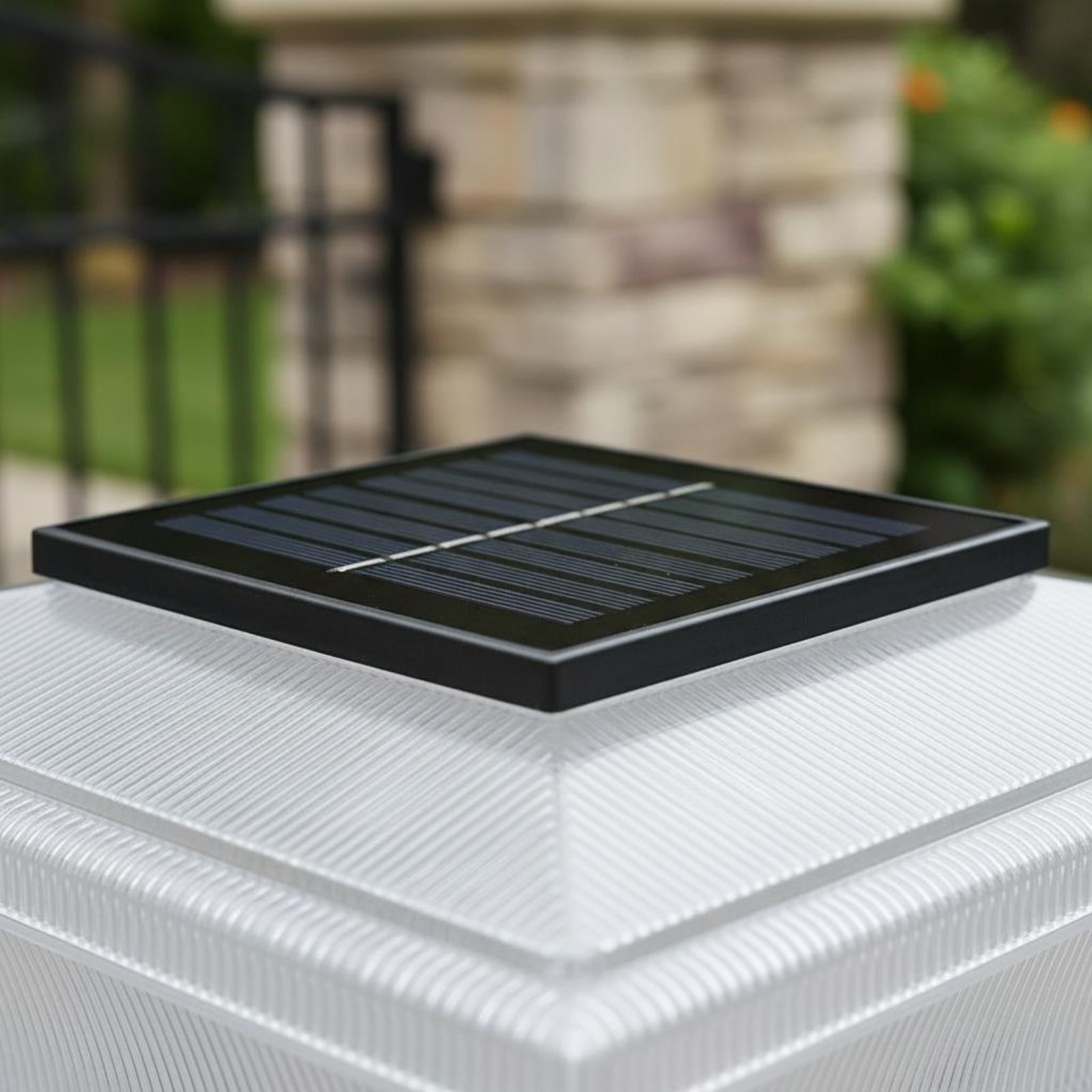 Solar Post Cap Light Wireless  - Outdoor Lighting Wireless recensione e prezzo