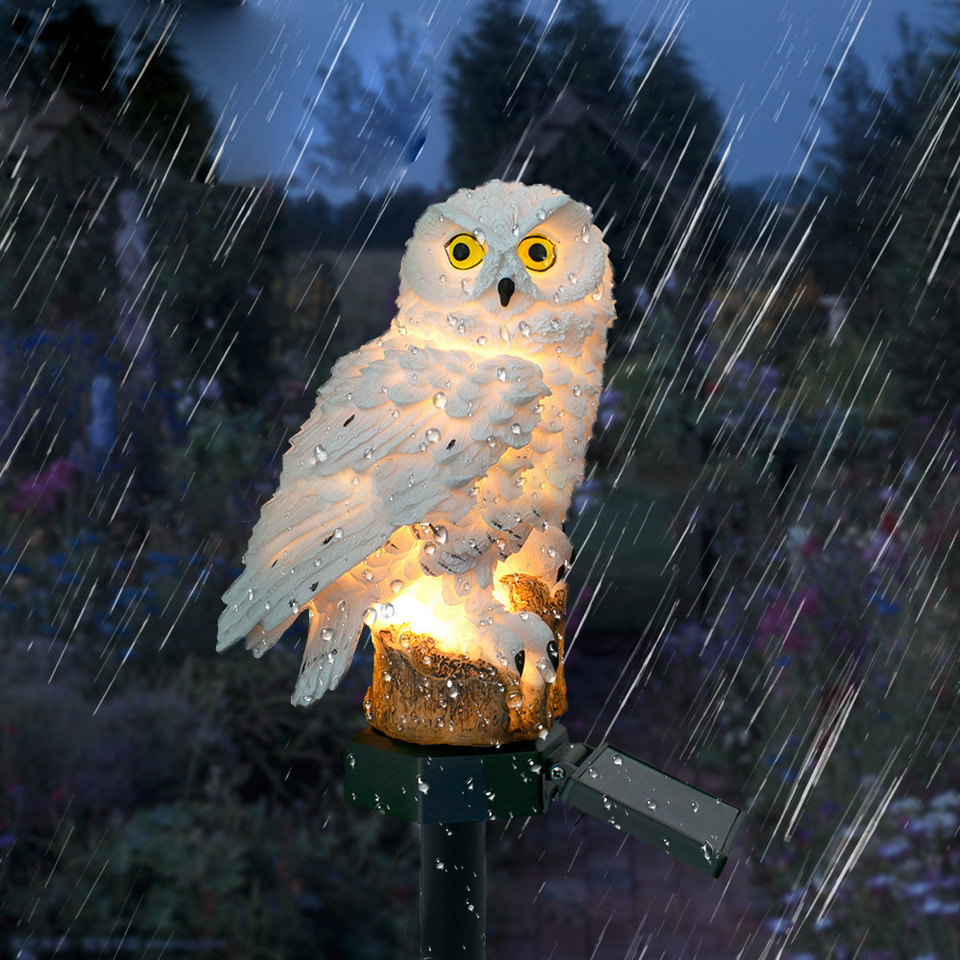 Solar Owl Statue Garden Light  - Zinc Outdoor Lighting recensione e prezzo